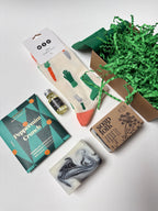 Mens Gift Box gardener Bamboo socks, vegan dark chocolate, natural soap, natural face & beard oil