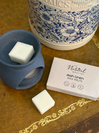 Irish Linen  Natural Wax Melts but The Natural Beauty Pot along with Wax Melt burner