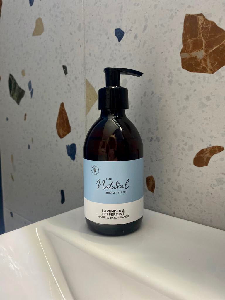 Organic hand and body wash preservative sulphate free, made with essential oils Lavender and peppermint