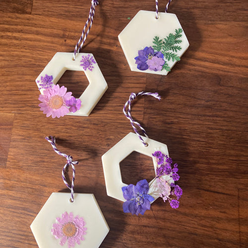 Pour & Paint Workshop @ the Buttermarket