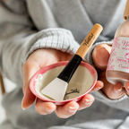 Mask Applicator Brush