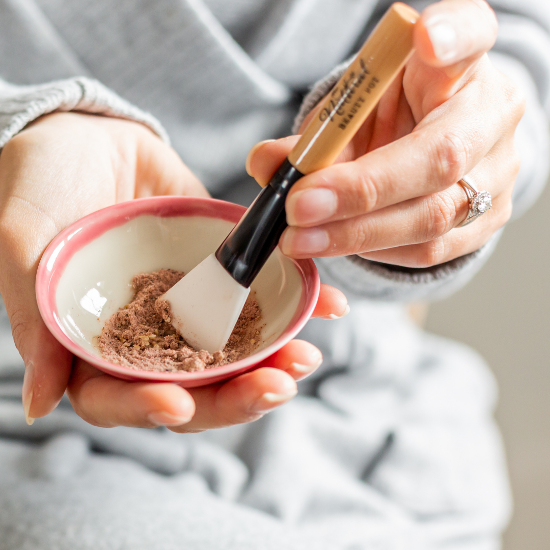 Mask Applicator Brush